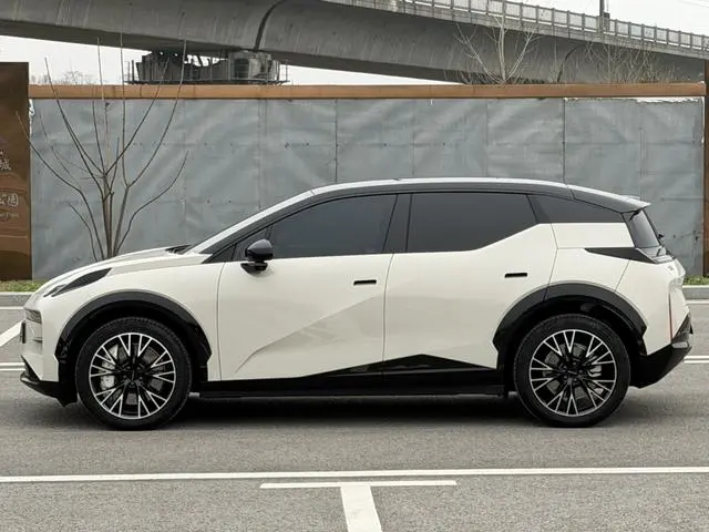 ZEEKR ZEEKR X YOU version four-seater rear drive