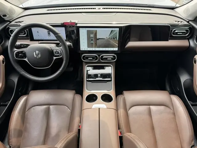 Leapmotor Zero run C11 Extended program 300 Comfort Edition