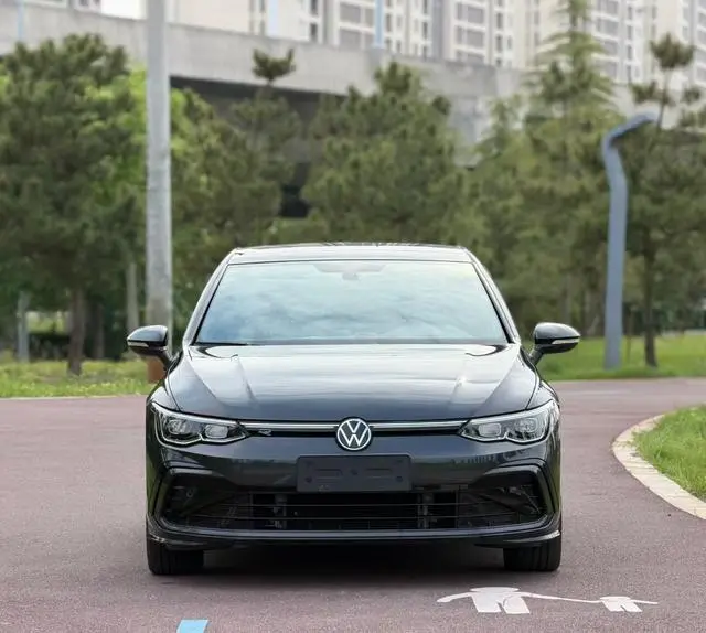 Volkswagen golf 280TSI DSG R-Line