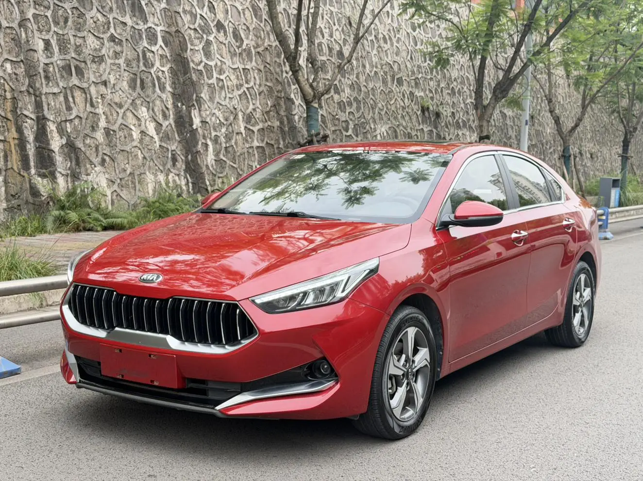 Kia Kia K3 1.5L CVT Smart Enjoy Internet Edition