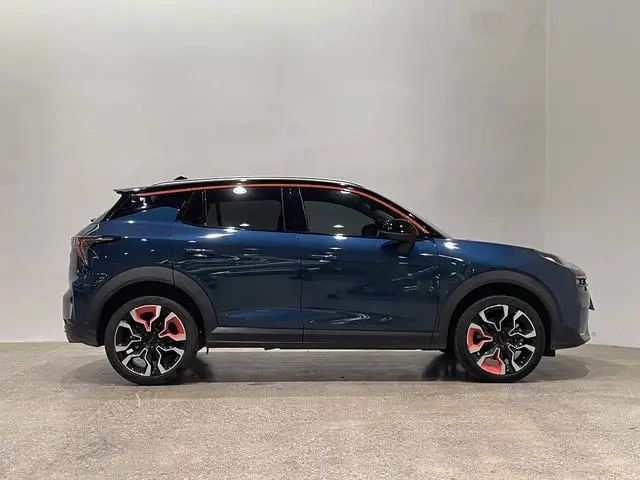 LYNK & CO Lynk 06 1.5T Yao Halo