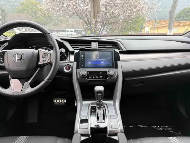 Honda Civic HATCHBACK 220TURBO CVT tide cool Control
