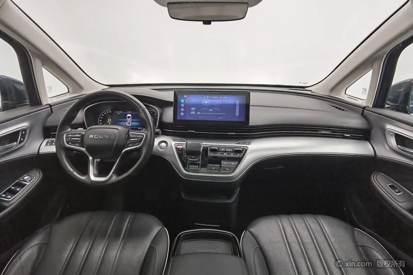 Roewe Roewe iMAX8 400TGI Reunion Edition