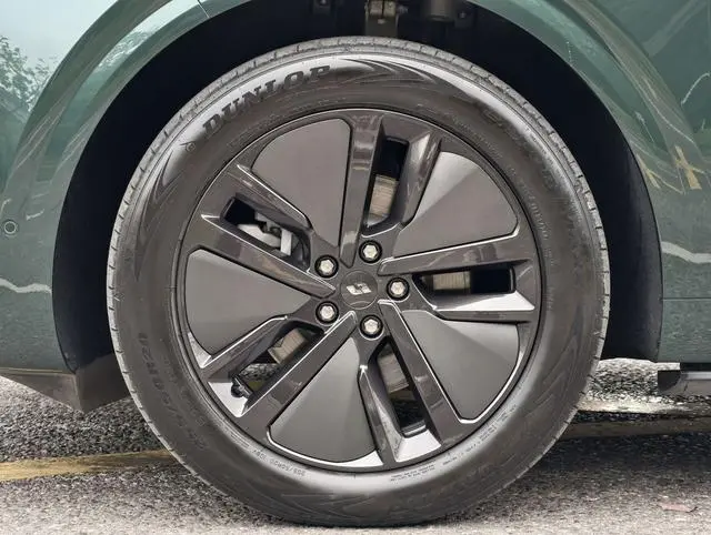 Li Auto Ideal L6 Pro version