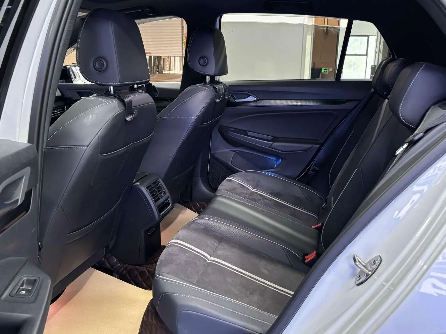Volkswagen golf 280TSI DSG R-Line Lite