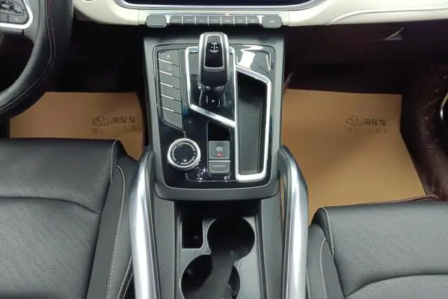Geely Boyue Boyue X 1.8 TD DCT Smart