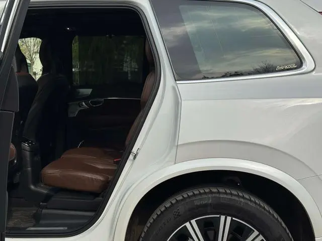 Volvo Volvo XC90 PHEV E-drive hybrid T8 Zhizun Deluxe Edition 7 Seats