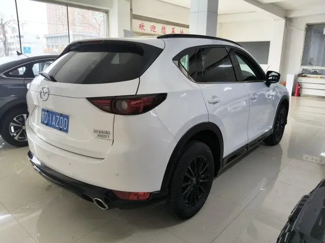 Mazda Mazda CX-5 2.0L automatic two-wheel drive Black Knight type