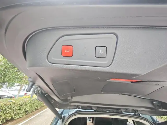 Citroen Tianyi C5 AIRCROSS 400THP Exclusive Country VI