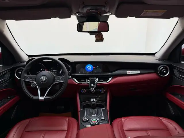 Alfa Romeo Stelvio 2.0T 200HP Elite Edition