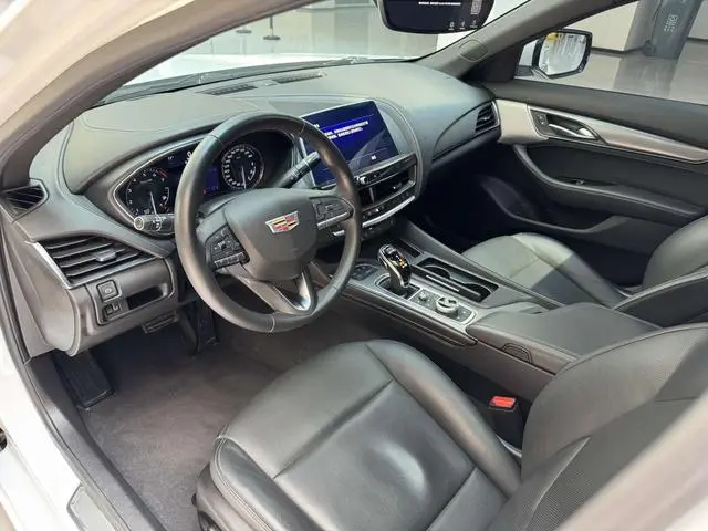 Cadillac Cadillac CT5 28T luxury