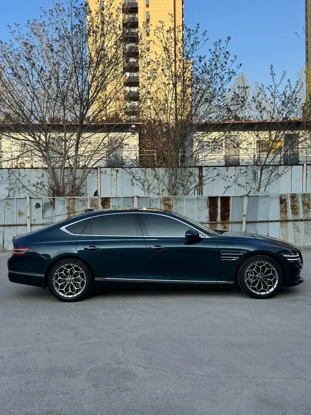 GENESIS Genisys G80 2.5T two-wheel drive ultimate edition