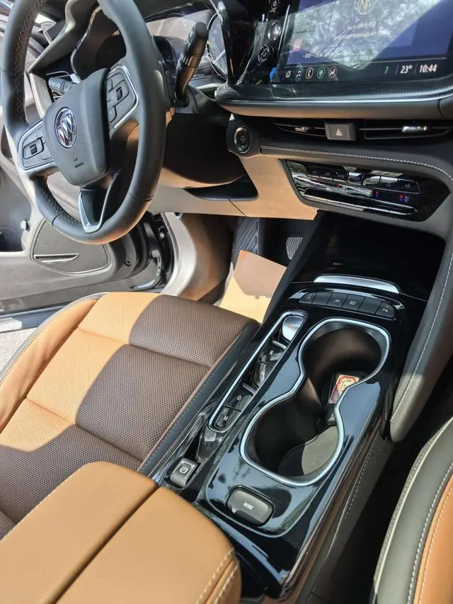 Buick Angkewei S 652T two-wheel drive limited S sports edition