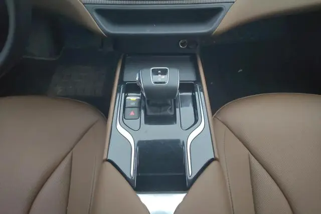 Hongqi Hongqi E-QM5 Rechargeable 431km Enjoy Edition 5 seats