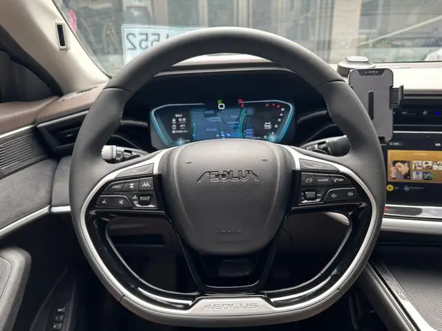 Dongfeng Fengshen Yi Hyun MAX 1.5T Super Spicy Dad Edition