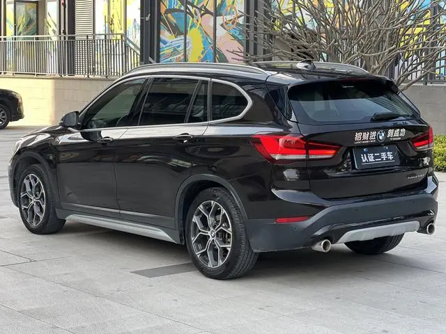 BMW BMW X1 sDrive20Li Exclusive type