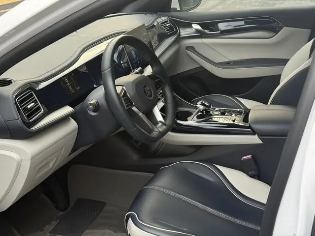 BYD Qin PLUS DM DM-i 55KM flagship type
