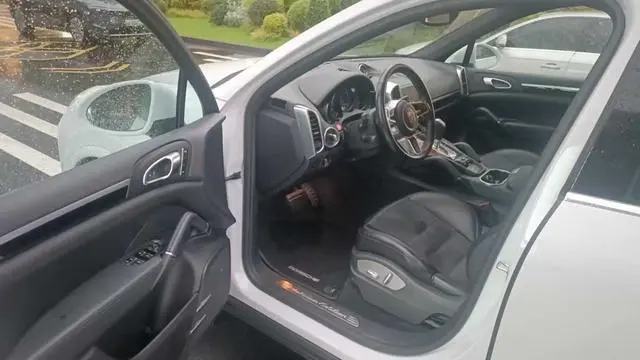 Porsche Cayenne Cayenne Platinum Edition 3.0T