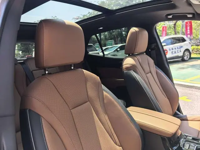Buick Angkewei S 652T two-wheel drive limited S sports edition