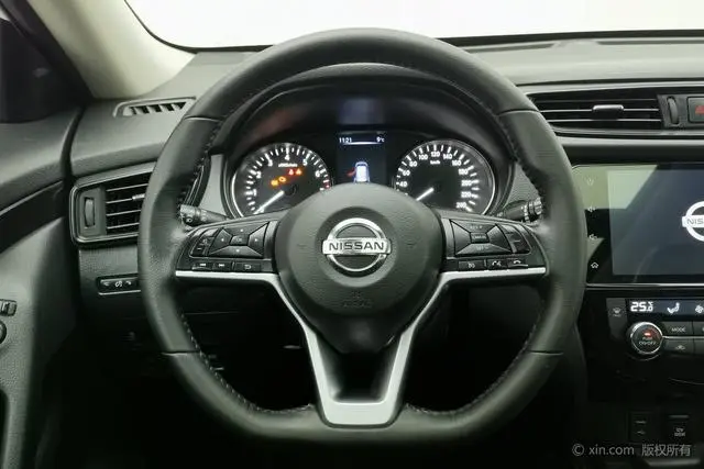 Nissan Qijun 2.0L CVT Zhilian Comfort Edition 2WD
