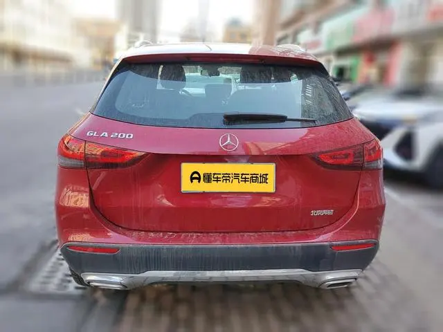 Mercedes-Benz Mercedes-Benz GLA Facelift GLA 200