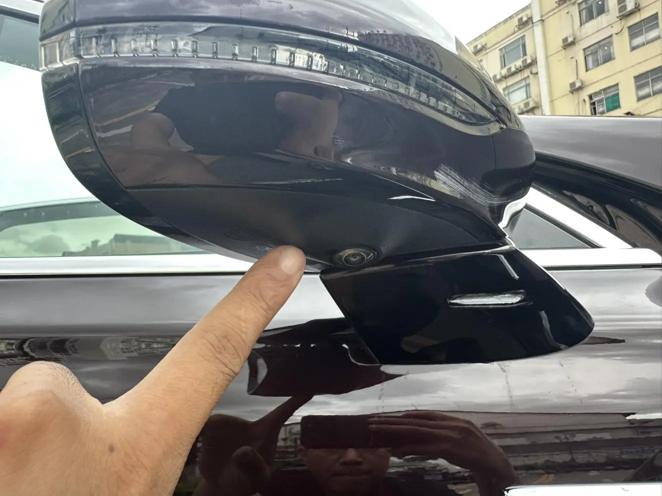 Buick Lacrosse Avenir Flagship