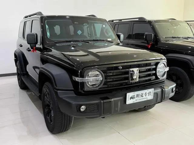 Tank Tank 300 2.0T Conqueror