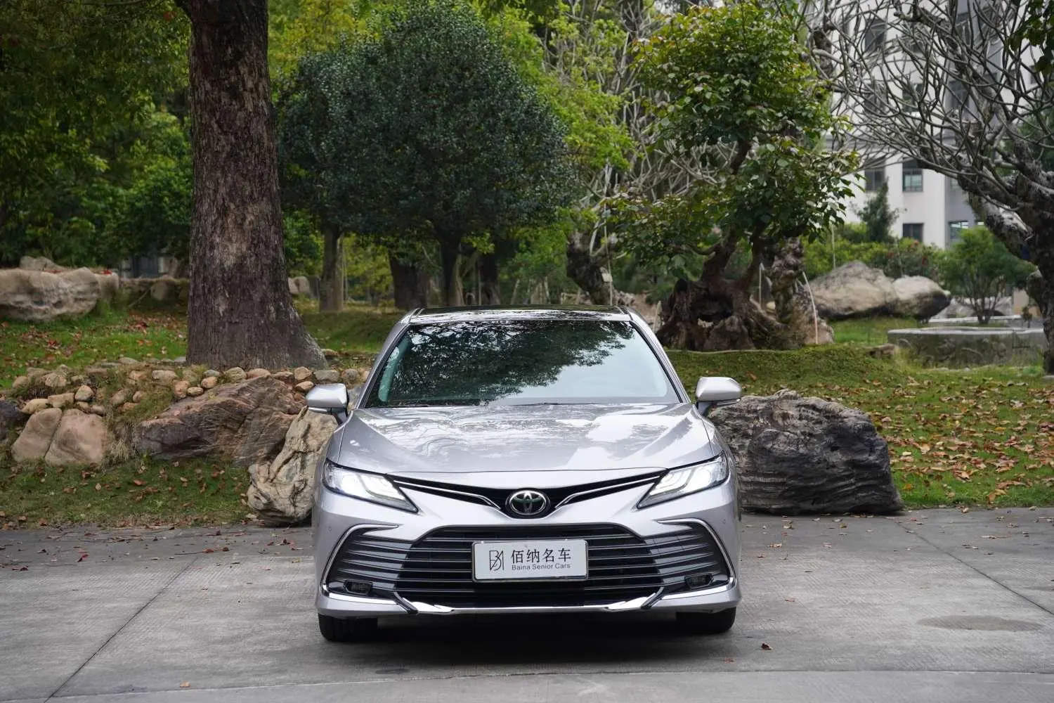 TOYOTA Camry 2.5G Deluxe Edition