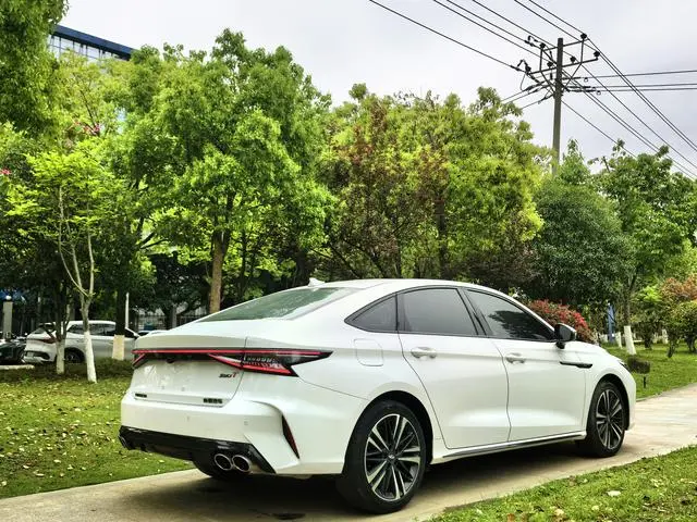 Chery Fulwin Arrizo 8 High-energy version 2.0T DCT Jin