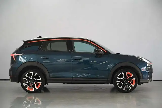 LYNK & CO Lynk 06 1.5T Yao Halo