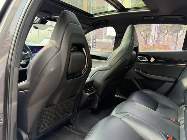 LYNK & CO Lynk 03 1.5TD DCT Jin Plus