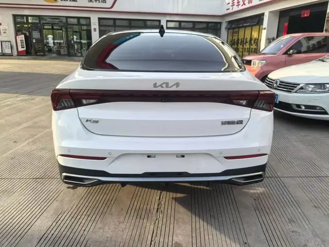 Kia Kia K5 270T CVVD Luxury Technology Edition