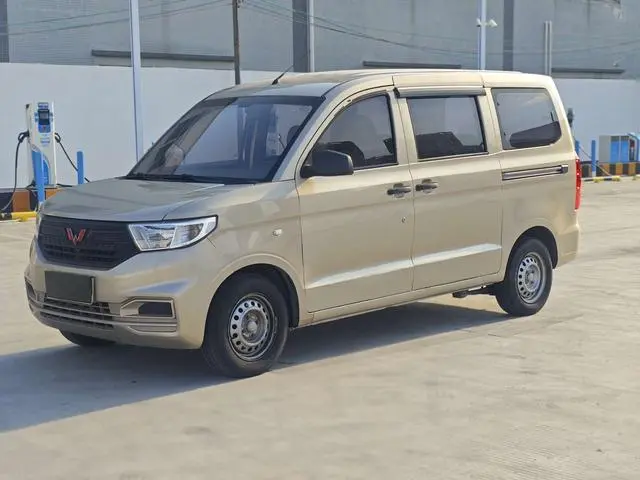 Wuling Wuling Hongguang V 1.5L manual power-up version