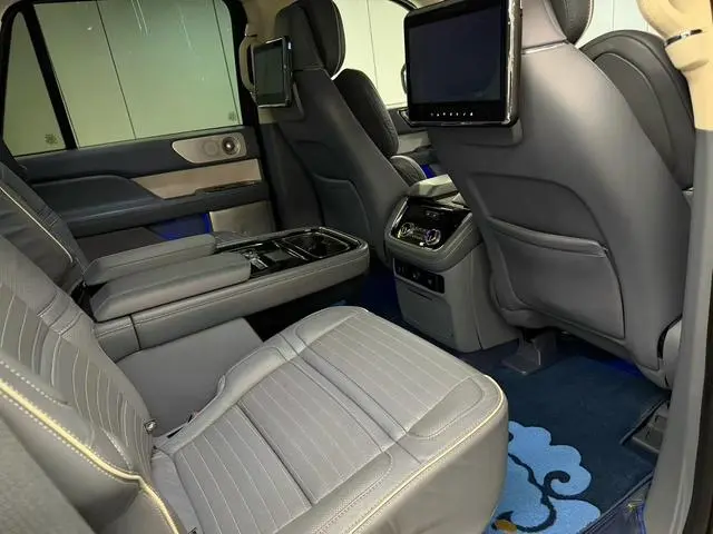 Lincoln Navigator 3.5T President series
