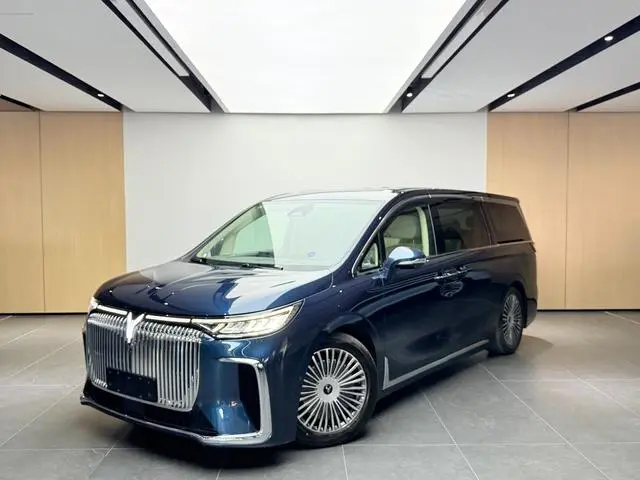 VOYAH Lantu Dreamer PHEV Four-wheel drive flagship Kunpeng Edition