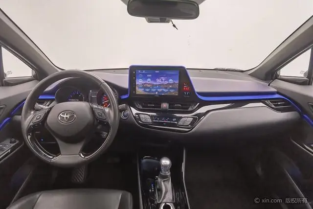 TOYOTA IZOA 2.0L Yichi Edition Country VI