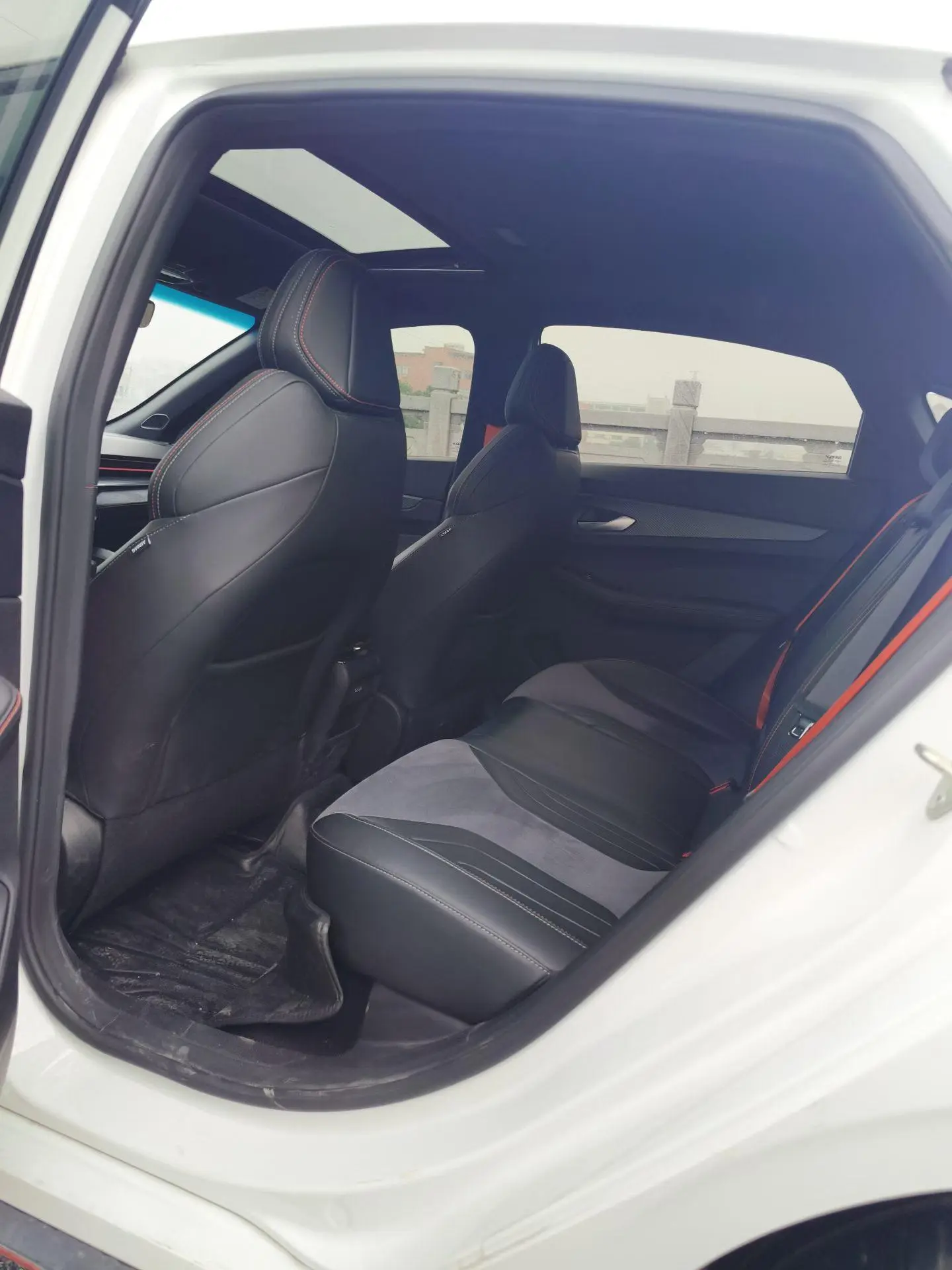 Geely Binrui Binrui COOL 1.5T DCT Thunder Edition