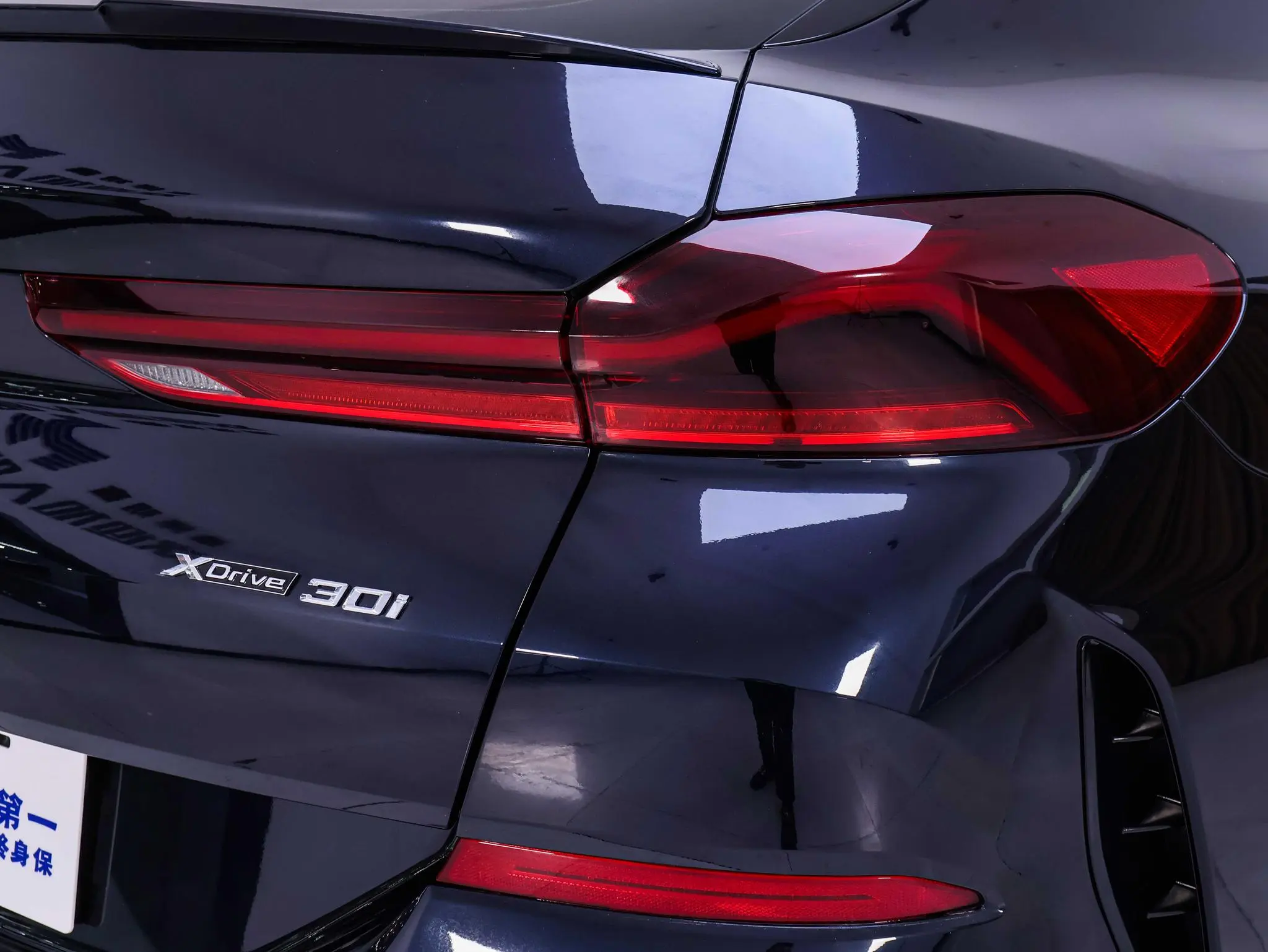 BMW BMW X6 xDrive30i M sports suit