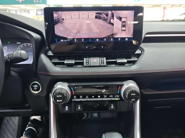 TOYOTA Weilanda PHEV 2.5L four-wheel drive engine version