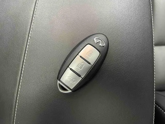Infiniti Infiniti QX50 2.0T two-wheel drive fashion version