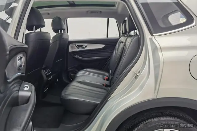 Roewe Roewe RX5 MAX 400TGI Automatic Smart Cockpit Ultimate Edition
