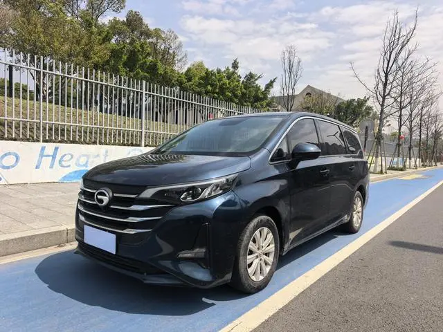 GAC Trumpchi M6 270T automatic Deluxe Edition 7-seater Country VI