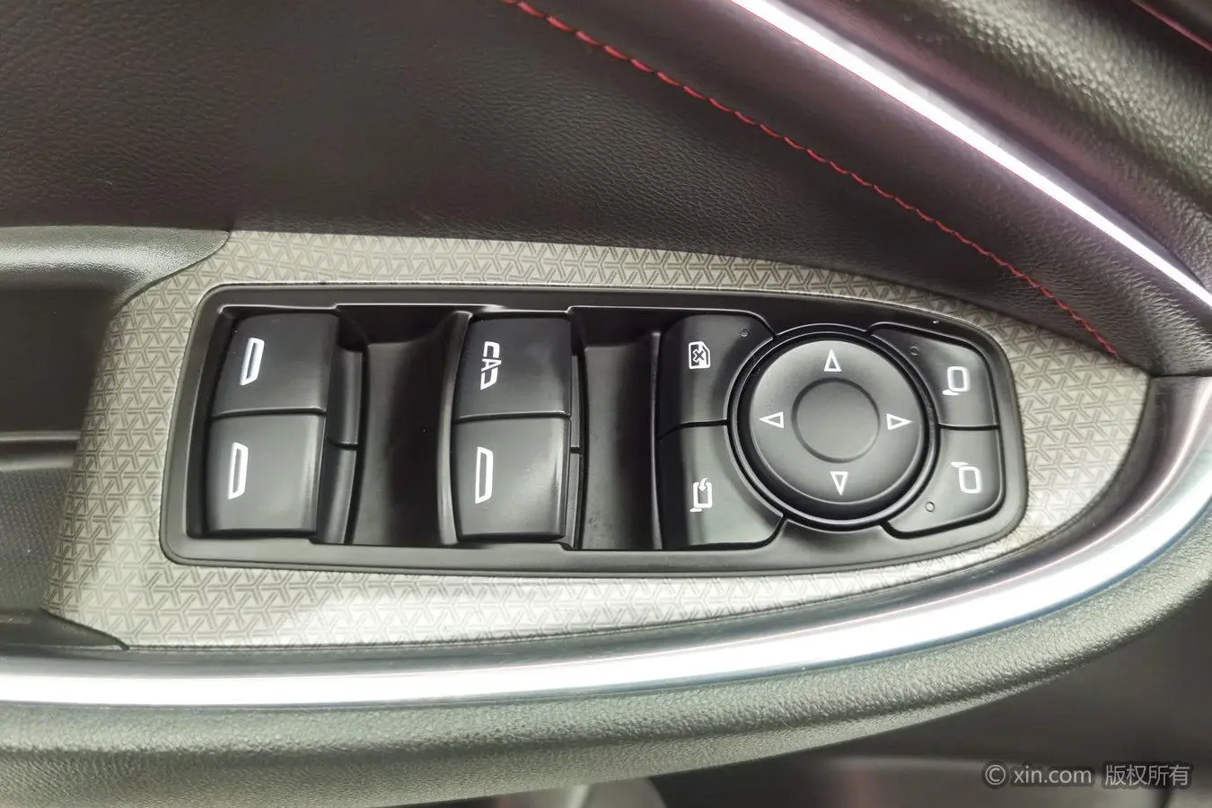 Chevrolet Mai Ruibao XL Redline 550T automatic sharp version