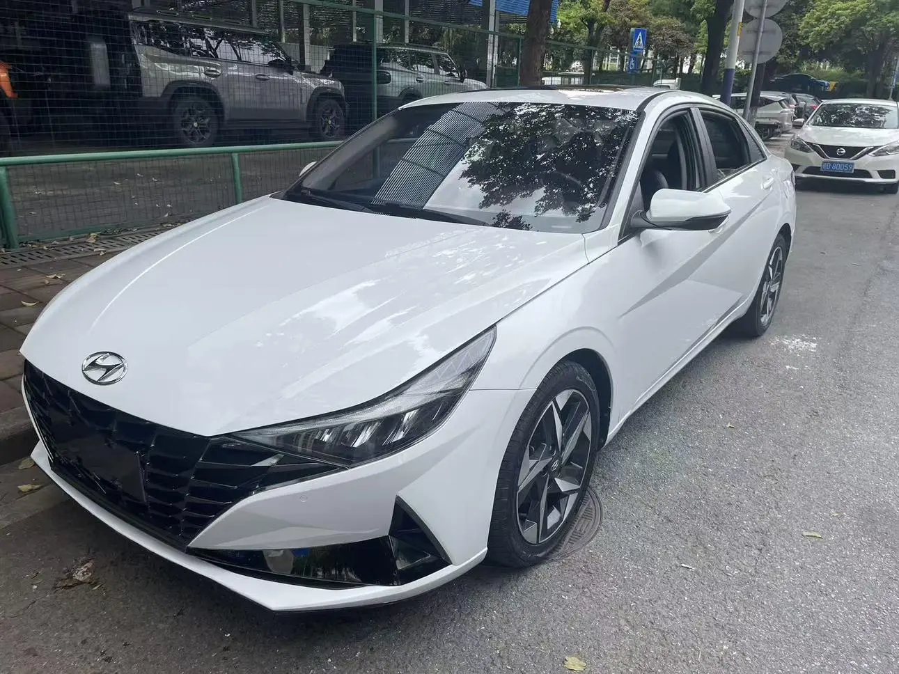 Hyundai Elantra 1.5L CVT GLX Elite Edition