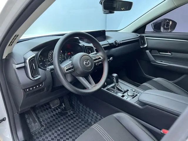 Mazda Mazda CX-50 Xingya 2.0L automatic pilot version