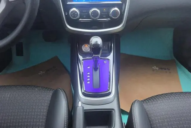 Nissan TIIDA 1.6L CVT Zhixing Edition Country VI