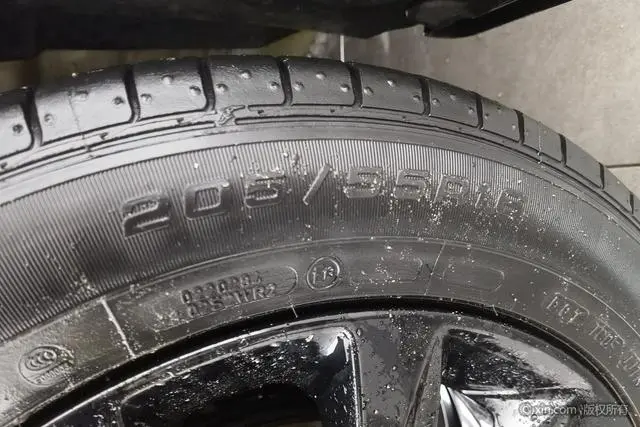 Chevrolet Cruze Redline 320T dual clutch Refreshing Version