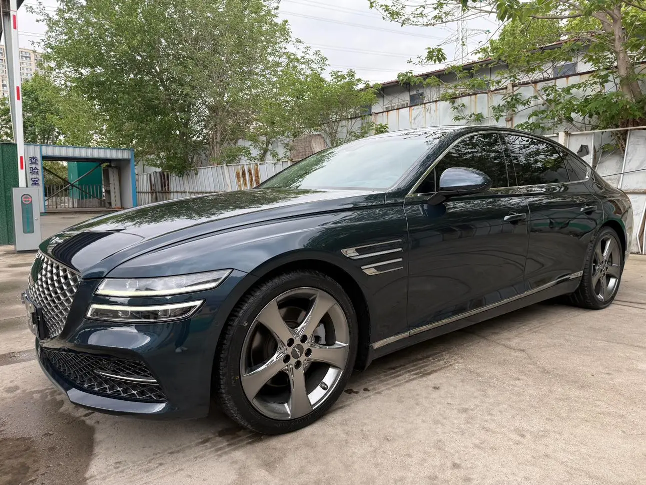 GENESIS Genisys G80 2.5T two-wheel drive ultimate edition