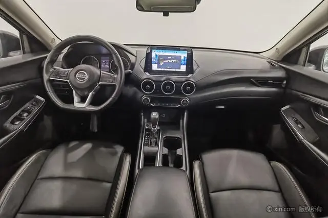 Nissan Xuan Yi 1.6L XL CVT Enjoy Edition