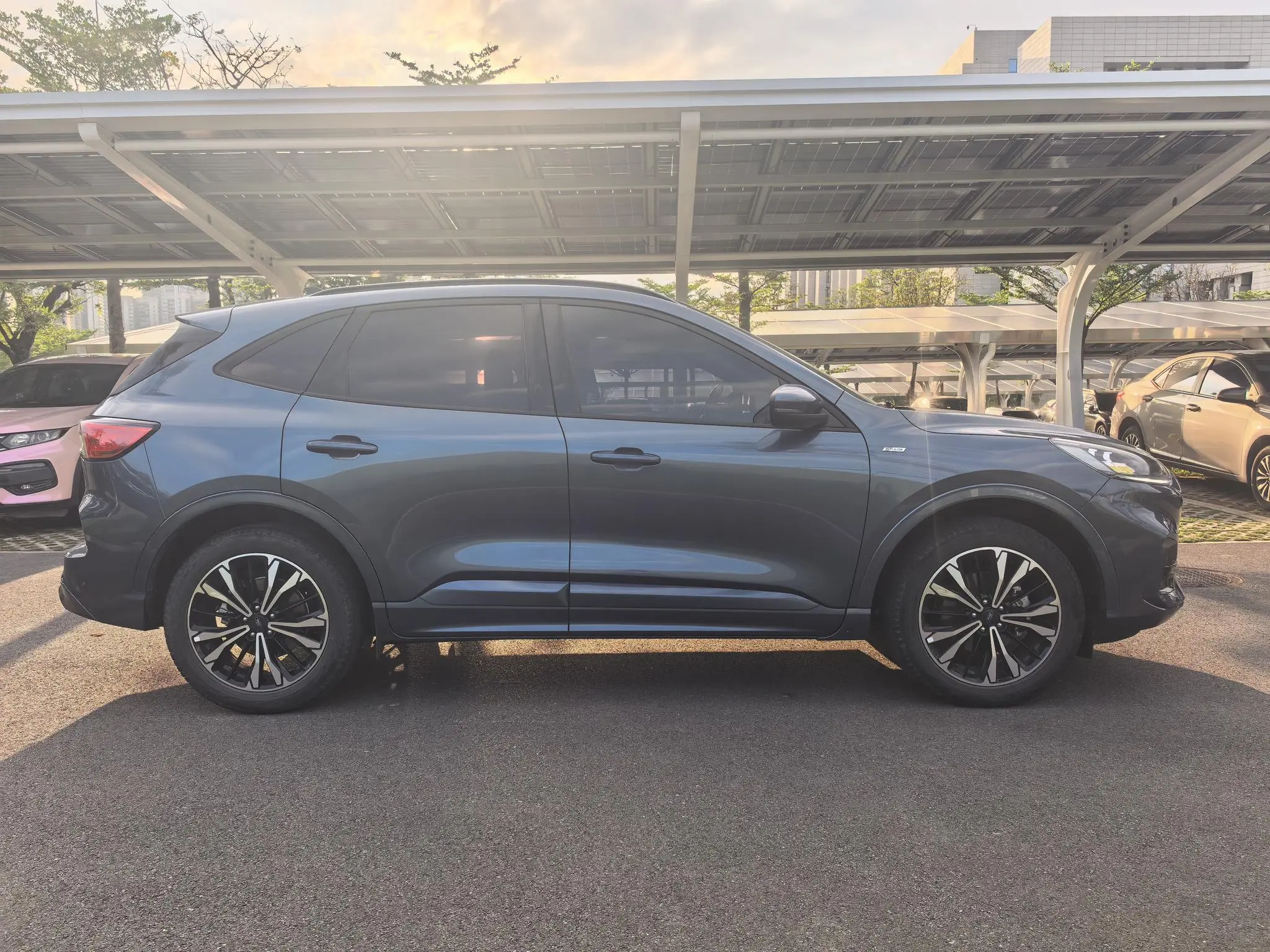 Ford Ruiji EcoBoost 245 four-wheel drive indulgence ST-LINE